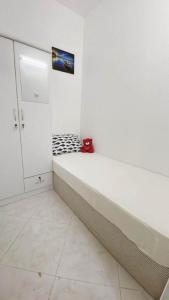 Brand New Solo Partition