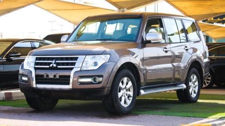 Mitsubishi Pajero 2016 190000 km 49000 aed
