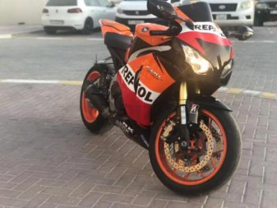 Honda CBR Repsol 1000RR 2011 GCC specs