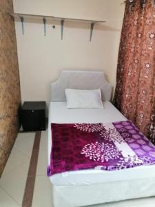 Closed Partition Room with Private Balcony, and Sharing Bathroom with Bathtub