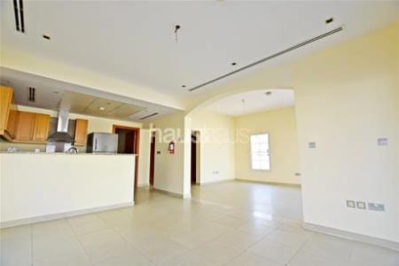 District 8 | Close to Park Area | Ready to Move