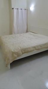 Furnished room for Rent