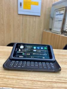 Nokia E7-00
