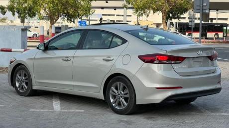 HYUNDAI ELANTRA 2018