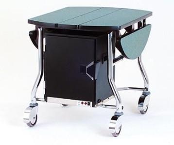 Room Serving trolleys are commonly used in hotels in Dubai to ser