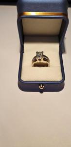 GOLDEN RING 18K WITH DIAMONDS AND MOISONITE