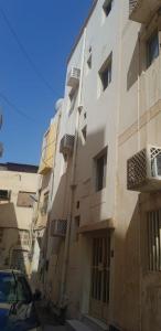 Building for sale in Hoora , 84.6 sqm