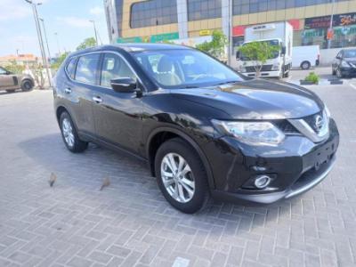 For Sale Nissan X-trail GCC model ×4 Mid-option km/163,000
