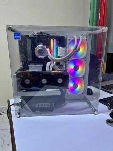 Gaming PC - Ryzen 7 9700X - 6400 32gb DDR5