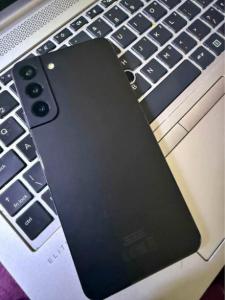 Samsung S22 plus 8gb 256 gb