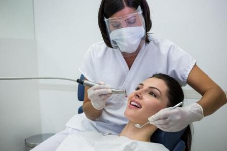 Dental Implants Cost in Dubai