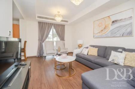 Upgraded | 2 Bed + Study | Vacant On Transfer