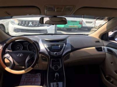 Hyundai Elantra 2013