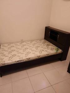 Couple room partition