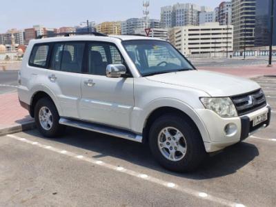 Mitsubishi Pajero (LWB)