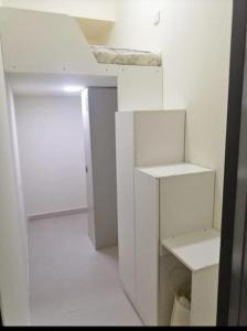 Partitions , loft Partitions