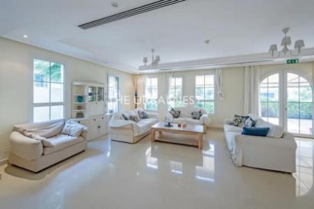 Charming 5 bed Primavera | Partial Golf View