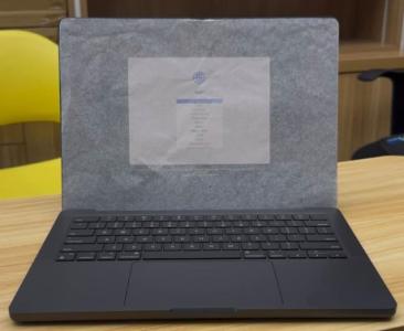 MacBook Pro 14 inch M4