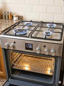 Bosch 4 burner Gas cooker 60cm