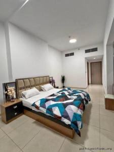 Master room available for rent