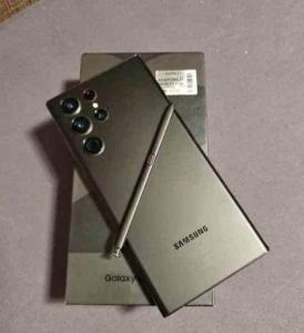 SAMSUNG galaxy S22UlTRA