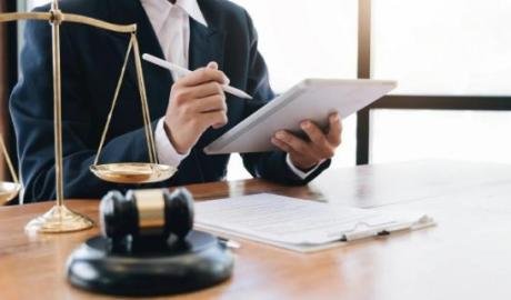 Top Corporate Law Firms in Dubai Offering Complete Business Legal Services