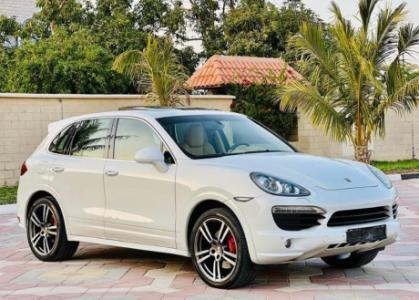 Porsche Cayenne S 4.8L 8 Cylinder 244 BHP