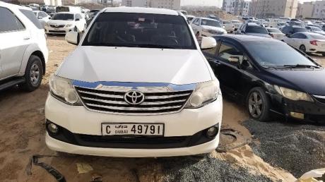 Toyota Fortuner 2014