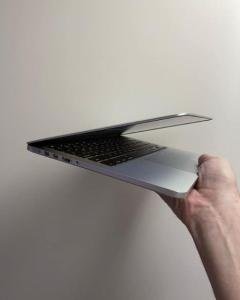 Apple MacBook pro retina display