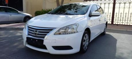2016 Nissan sentra gcc (in good and working condition)