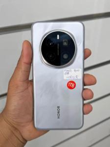 Honor magic 7 pro 1 Tb storage