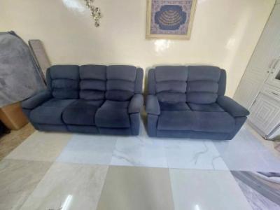 Recliner sofa set