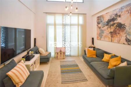 Triplex Penthouse | Rooftop Pool | Unique Layout