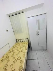 Partition available near Emirates tower metro or business bay