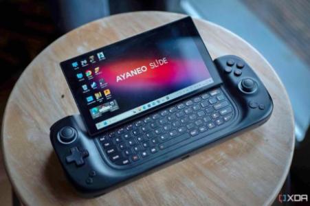 Ayaneo slide 7840u 32gb 512gb