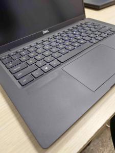 Dell 7410 i7 16gb,