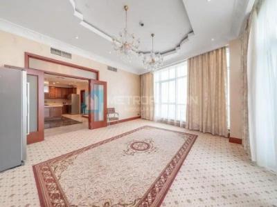 Exclusive I Prime Location I Luxurious Unit