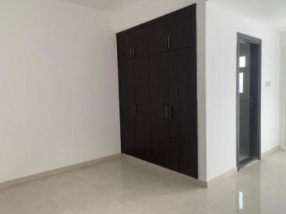 1 bed 2 baths Flat/apartment