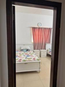 New, huge, clean & affordable room