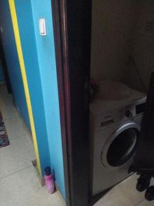 FULL HOME FURNITURE AVAILABLE FOR SALE