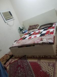 Furnished Room in Rolla urgently available
