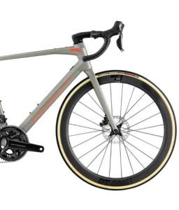 2022 BMC Roadmachine 01 Three Road Bike (M3BIKESHOP)