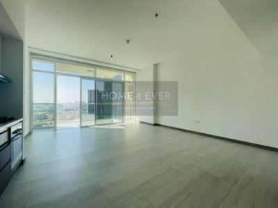 Fitted Kitchen Studio | Spacious Balcony | Stunning View