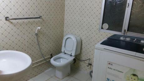 executive bed space in abu dhabi for indian muslim near wear mart al falah street madinat zayed mall