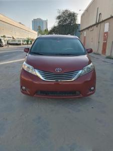 Toyota Sienna.usa.far.sale.call.me.