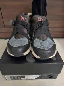 Air Huarache 20y24 x Patta