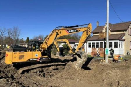 Get the 2025 SANY SY215CLR Medium Excavator