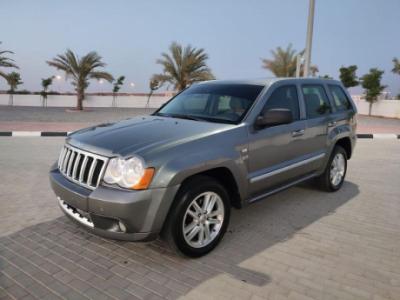 جيب جراند شيروكي اوفرلاند همي الصنف : LIMATED V8 الموديل : 2008 قاطعه مسافه 166km الون : رمادي دا