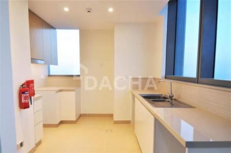 Sea View / Modern Finish / Brand New