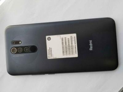Selling redmi 9 64gb 4gb dual sim clean scratchless condition
